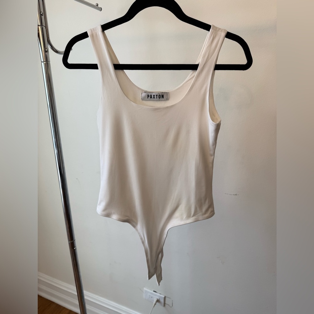 Cream Scoop Neck Bodysuit